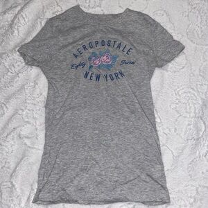 Aéropostale Short Sleeve Graphic Tee, Size Small